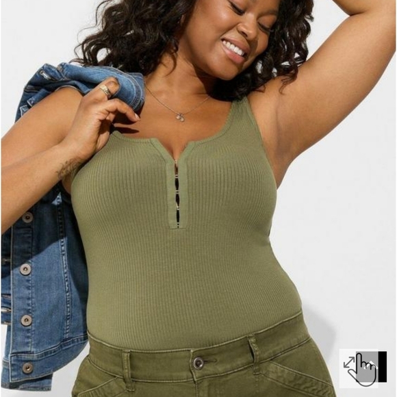 Torrid Everyday Rib Scoop Neck Hook And Eye Tank - Picture 1 of 6